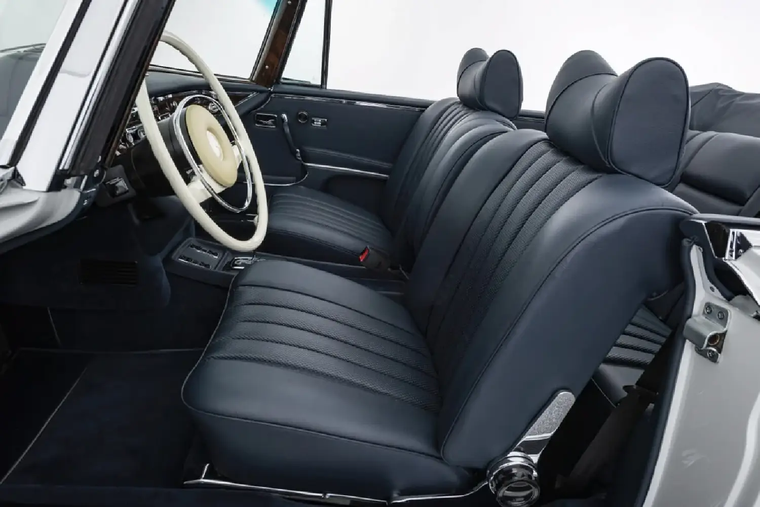 Mercedes-Benz 280 SE 3.5 Cabriolet